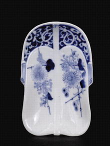 Old Japanese Blue & White Hirado Fan Plate