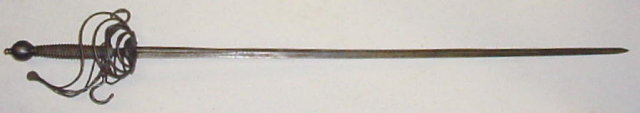 Fine Italian 4-ring Rapier, ca. 1620
