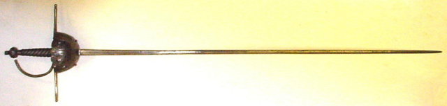 Fine Spanish Cuphilt Rapier, ca. 1650