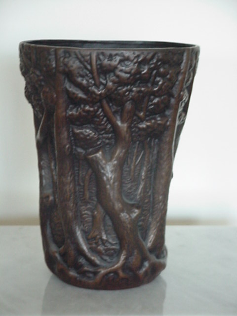 SCHNIEDER TREE VASE