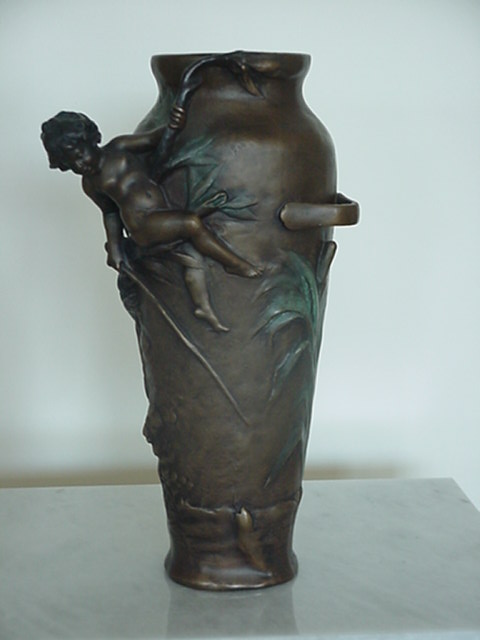 MOREAU CHERUB ON VASE FISHING