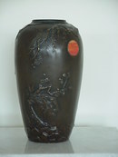 JAPANESE VASE
