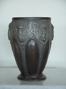 VASE THISTLES