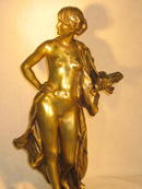 GIRL WITH MANDOLINE