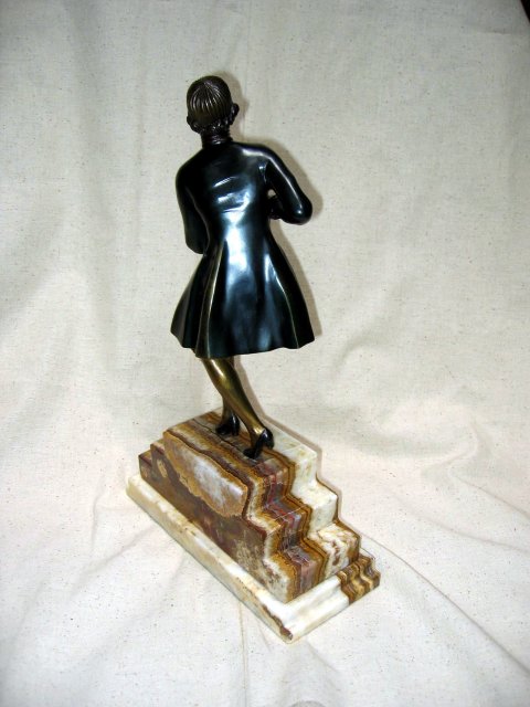 Top Hat Dancer Bronze
