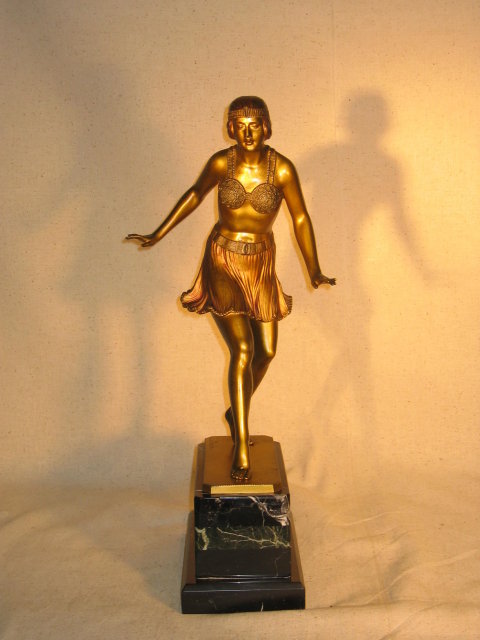 Deco Dancer W/Flip up Skirt