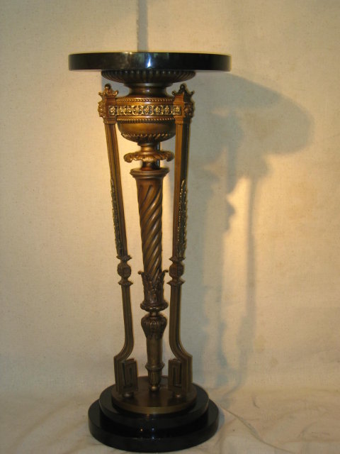 English Style Pedestal