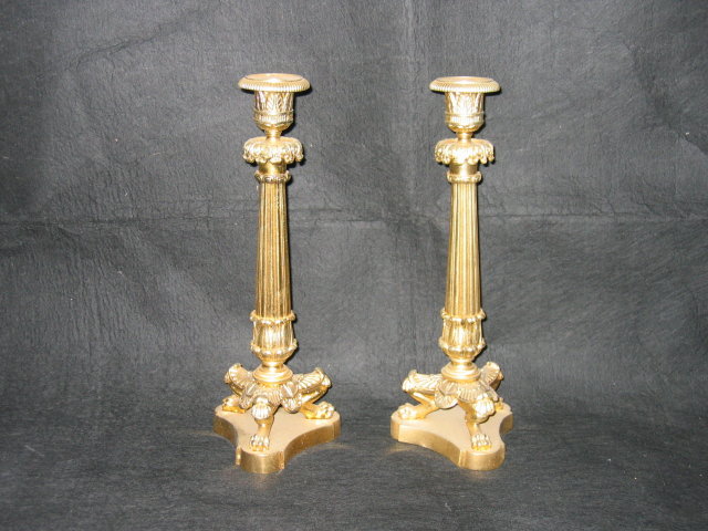 3 Lion Paws Candlesticks
