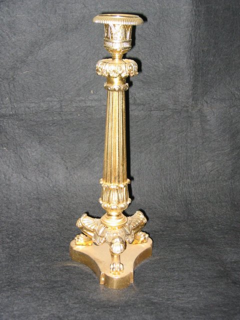 3 Lion Paws Candlesticks