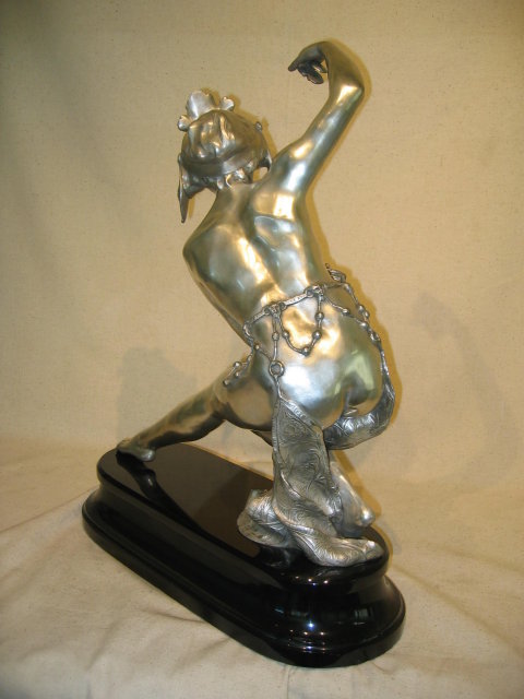 Lg Bronze Girl w/Castenetts In A Dancing Pose