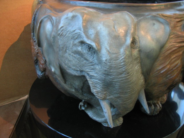 Large Animal Bowl Bronze