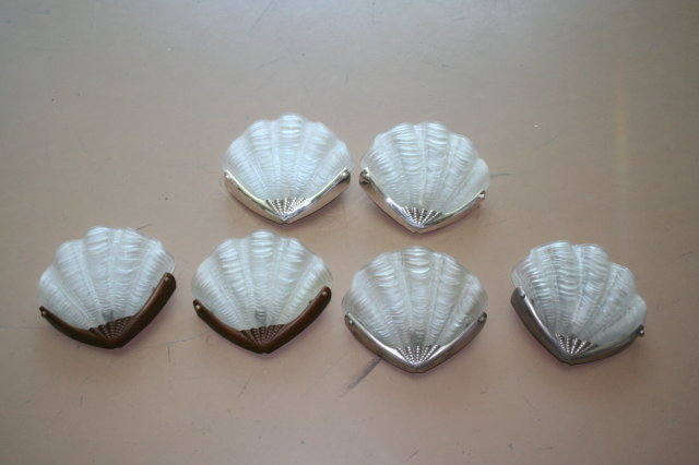Art Deco Style Shell Wall Sconce