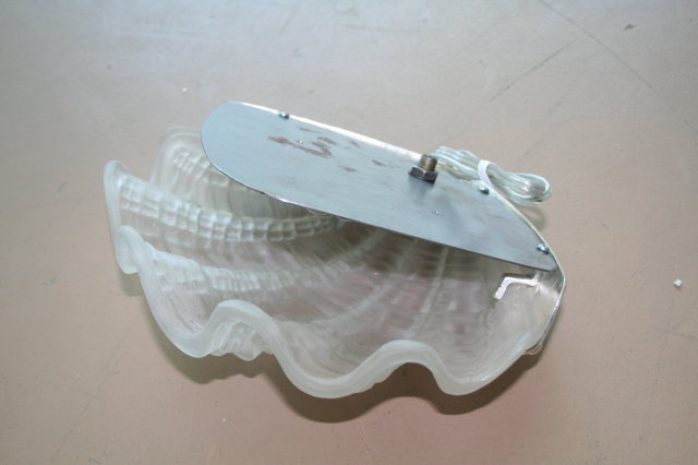 Art Deco Style Shell Wall Sconce
