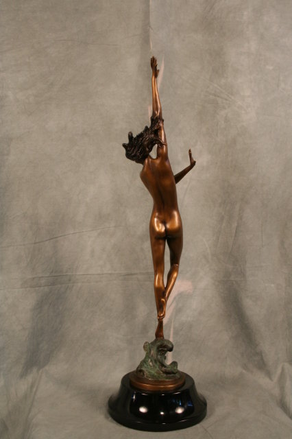 Art Deco Figurine