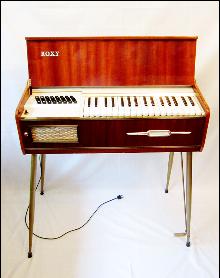 Roxy Electric Organ, Vintage Instrument