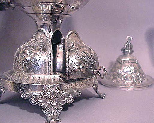 R. & W. Wilson , Philadelphia HOT WATER URN