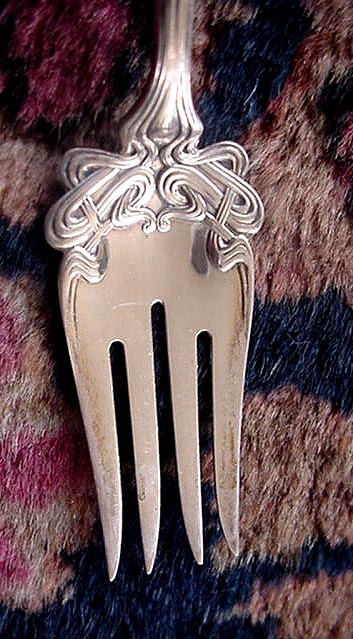 IRIS Durgin FISH FORKS sterling (6)