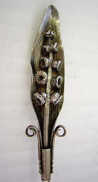Lily of the Valley Wood & Hughes figural cheese