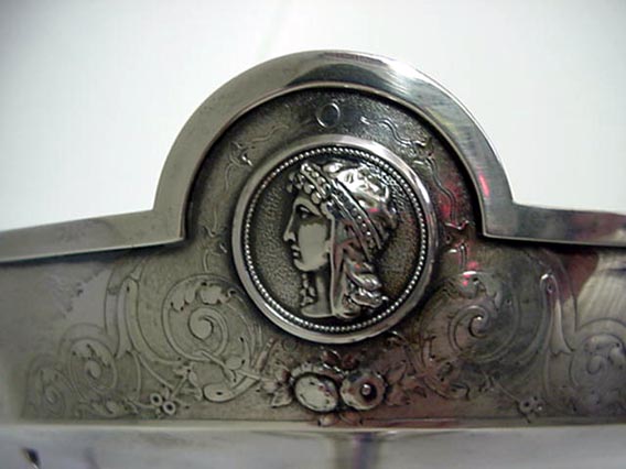 Medallion Centerpiece Bowl Gorham Sterling silver