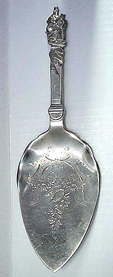 Nuremburg Gorham Pie server sterling