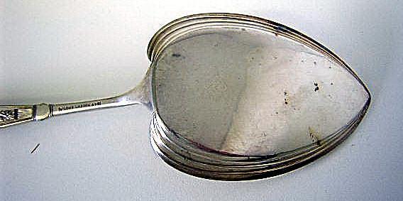 Pie Server bird on branches engraved blade