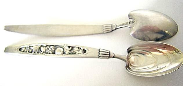 Chrysanthemum custom demitasse Spoon Whiting