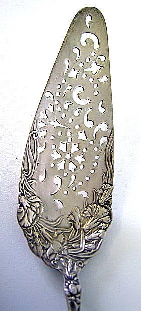 Stratford Pierced Jelly Cake Server International Sterling Silver