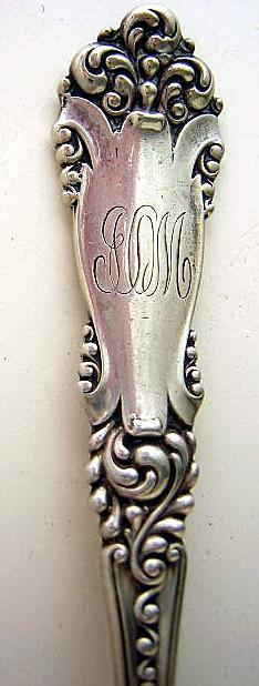 La Marquise Pie Server Sterling floral