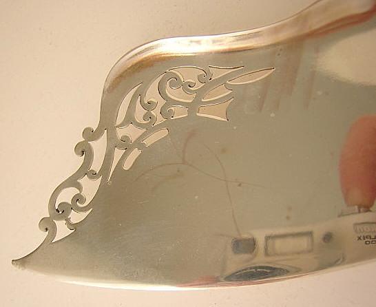 La Marquise Fish Server Reed & Barton Sterling forget me not
