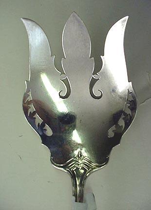 Hepplewhite Vegetable fork Gorham Sterling