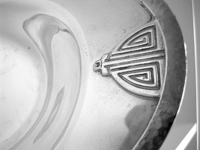 Bread Tray Pierced Border International