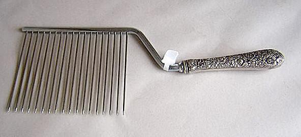 Repousse Cake Breaker Kirk Sterling Silver Angel Food Cake