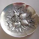 Repousse Bon Bon / Nut Spoon Kirk Sterling Silver Fruit in bowl