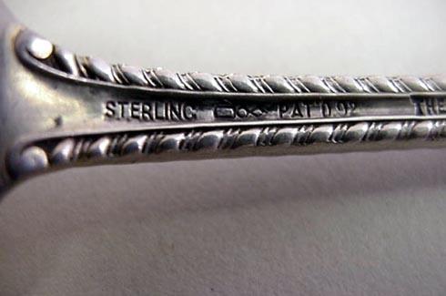 Mazarine D & H Pie Server all Sterling