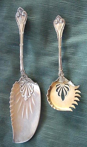 EMPIRE Whiting (New Empire) Ice Cream Knife