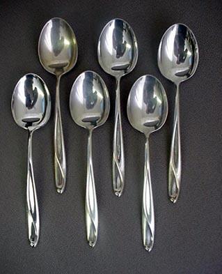 Silver Sculpture Place Soup Spoons Reed &