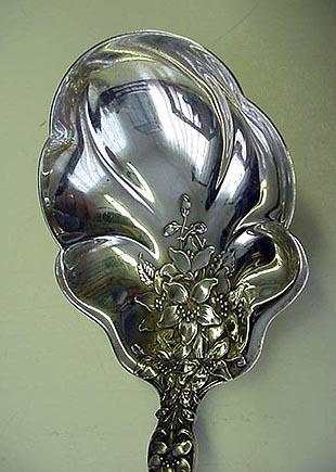 Old Orange Blossom ALVIN Berry Spoon Medium