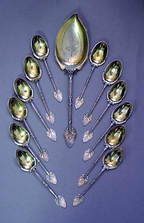 Lotus Whiting Ice Cream Server 12 spns sterling