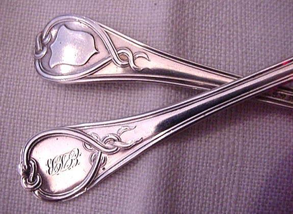 Le Cordon Whiting Egg Spoons -pair