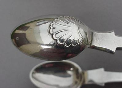Tongs Kings Pattern English