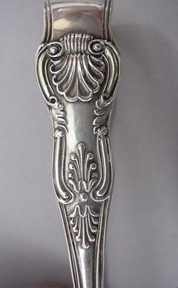 Kings Tongs English Sterling Silver c 1864