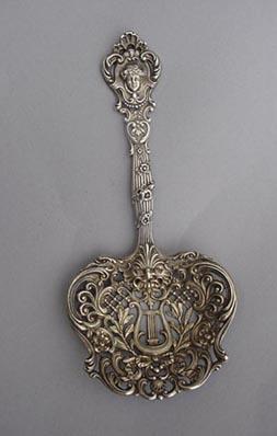 Bonboniere Gorham Medallion Cast Sterling Silver