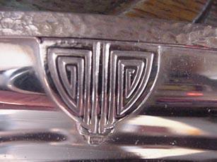 Arts & Crafts Sheffield Bread Tray Silverplate