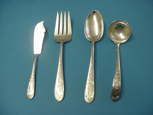 Primrose gravy ladle Kirk Sterling Silver