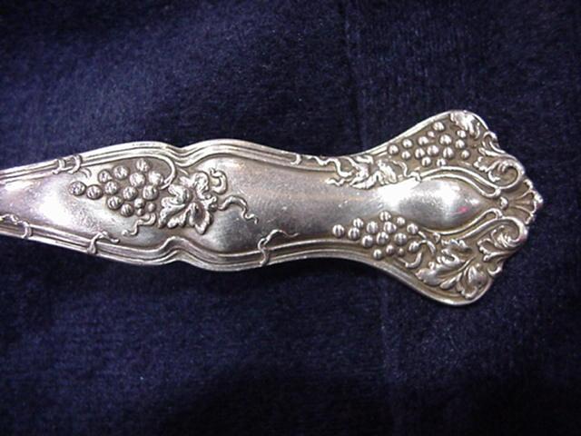 Vintage Rogers silverplate gravy ladle