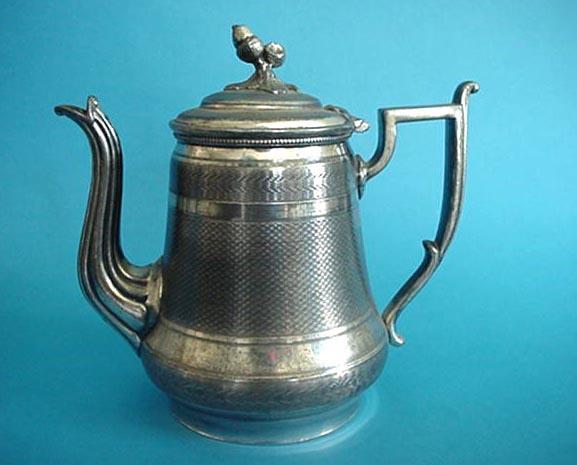 Teapot silverplate Acorn finial