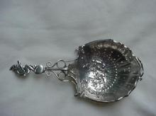 Tea Strainer Figural Elf Gorham Zig Zag pattn