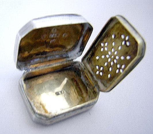 Vinaigrette Sterling silver Box Birmingham 1806