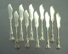 Vintage silverplate 10 flat butter knives