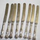 Vintage Dinner Knives 8 Rogers Silverplate Grapes design